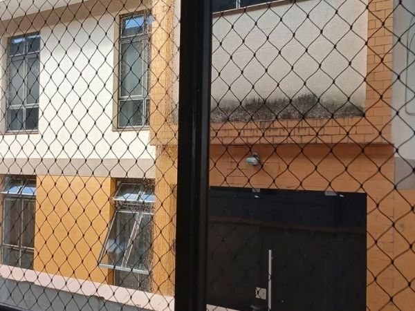 Garanta o controle da luminosidade com película refletiva em Fortaleza